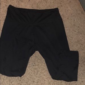 Black Capri leggings